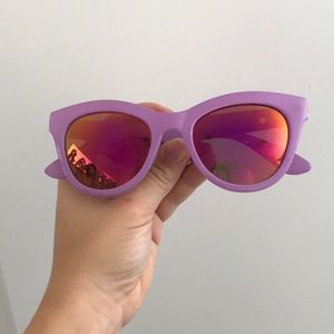 Purple sunnies with iridescent lenses